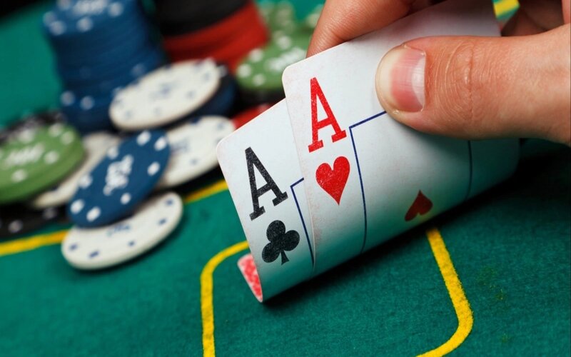 Đôi điều cơ bản về game bài Poker là gì